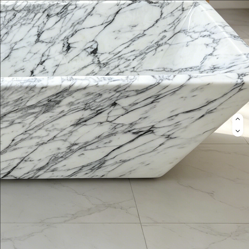Freestanding Oval Natural Marble Soaking Bathtub